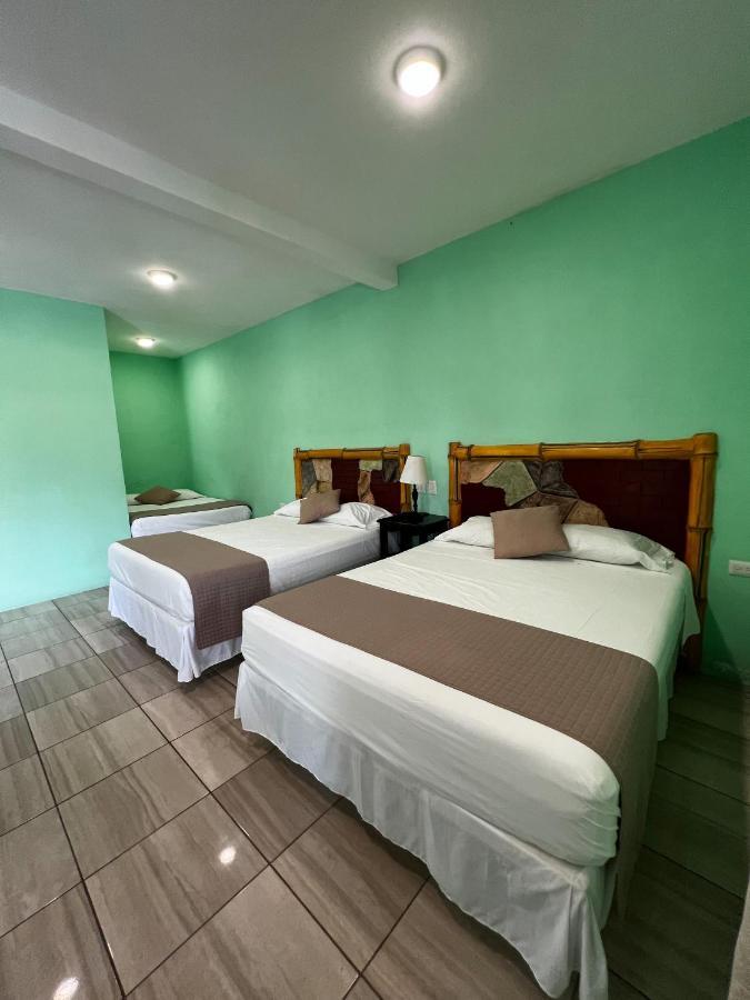 Hotel Pazifico En Monterrico Luaran gambar