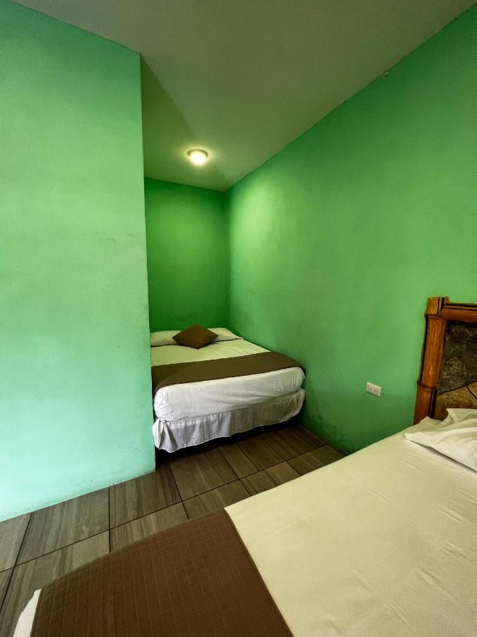Hotel Pazifico En Monterrico Luaran gambar